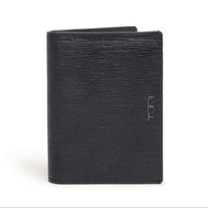 Front panel view of the black wallet. 