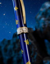 Load image into Gallery viewer, Close up to the pen's cap ring. 
