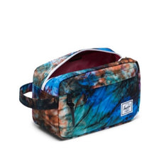 Load image into Gallery viewer, Herschel Supply Co. Chapter Travel Kit
