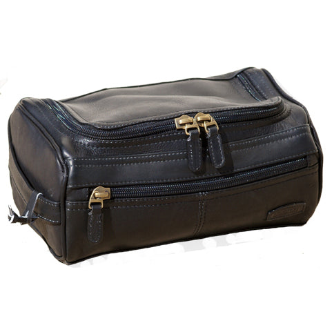 Dorado Basic Shave Kit - Brown

Image of Front Angled View.  Showing U-Shaped Top Zip Opening into main compartment.  Full length zip pocket on front panel and matching leather handle grip.

Dimensions: 11(L) X 5(H) X 6