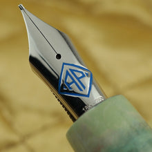 Load image into Gallery viewer, Close up to the Fountain Pen nib.
