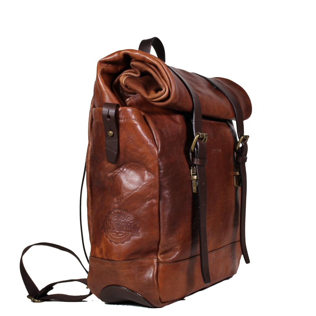 chiarugi leather backpack It features a spacious main compartment as well as a padded laptop compartment suitable for laptops up to 15 inches Brown leather backpack. Alda. Chiarugi