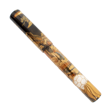 Load image into Gallery viewer, Danitrio GK-11 Genkai &quot;Horaisan&quot; Limited Edition Fountain Pen Capped Side 1
