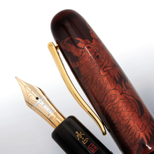 Load image into Gallery viewer, Danitrio BYAG-5 Byakudan-Nuri &quot;Dragon&quot; Fountain Pen - Nib and Cap Close Up
