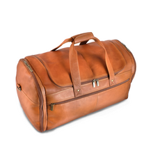 Load image into Gallery viewer, DayTrekr Leather Deluxe Duffel in Tan
