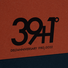 Load image into Gallery viewer, Angled close up to the 39+1 Deletanniversary 1982 2022 logo.
