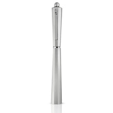 Load image into Gallery viewer, Front view of the Aluminum Fountain Pen with the cap on. 
