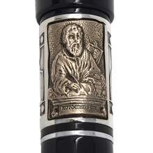 Load image into Gallery viewer, Close up to the Hippocrates engraved on the band by the grip section.
