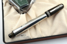 Load image into Gallery viewer, Marlen Chagall Fountain Pen C.1990&#39;s - Floor Model
