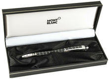Load image into Gallery viewer, The fountain pen inside the presentation box. 
