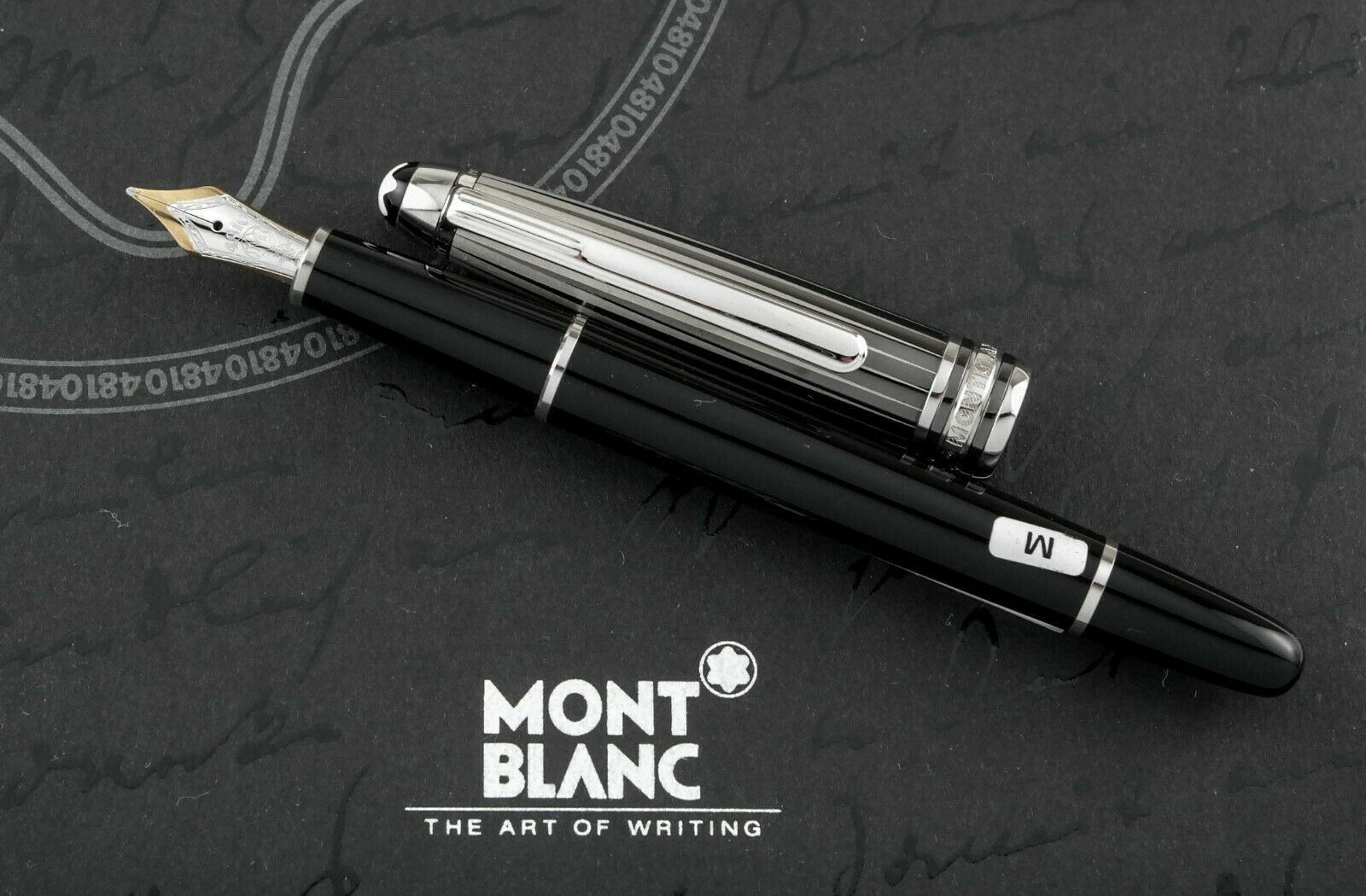 Montblanc Solitaire Doue Black & White Fountain Pen | Airline Intl