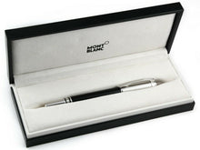Load image into Gallery viewer, The fountain pen arranged inside the presentation box. 
