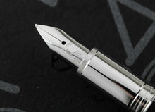 Load image into Gallery viewer, Montblanc Starwalker Rubber Fountain Pen

