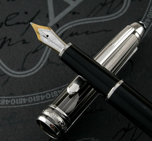 Montblanc Solitaire Doue Black and White Fountain Pen Nib and Cap