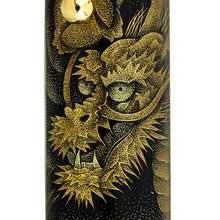 Load image into Gallery viewer, Namiki Emperor Chinkin Dragon Fountain Pen - Dragon Close-Up
