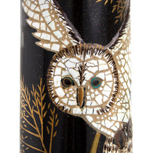 Load image into Gallery viewer, Close up to an owl's face on the pen.
