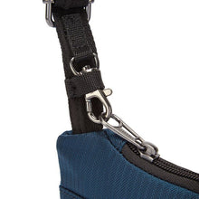 Load image into Gallery viewer, Close up to the removable shoulder strap with an anti-theft clasp locking the zipper of the main compartment.
