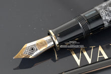 Load image into Gallery viewer, Close up to the fountain pen nib and grip section. 

