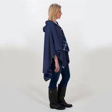 Load image into Gallery viewer, Rainraps Water Repellent Reversible Wrap, Side
