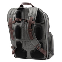 Load image into Gallery viewer, TRAVELPRO PLATINUM ELITE BUSINESS BACKPACK, BACK VIEW
