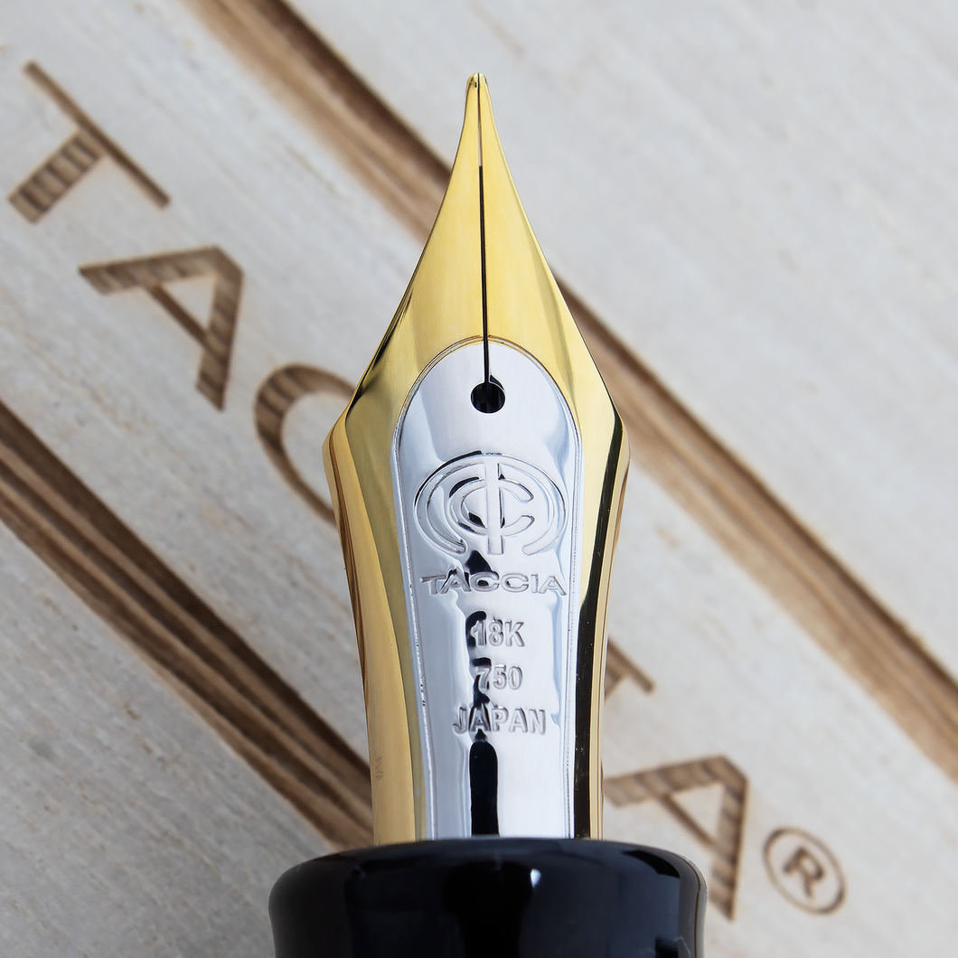 Taccia Empress Chinkin Tiger Fountain Pen - Limited Edition