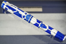 Load image into Gallery viewer, Visconti Daedalus Limited Edition Demonstrator Fountain Pen Capped
